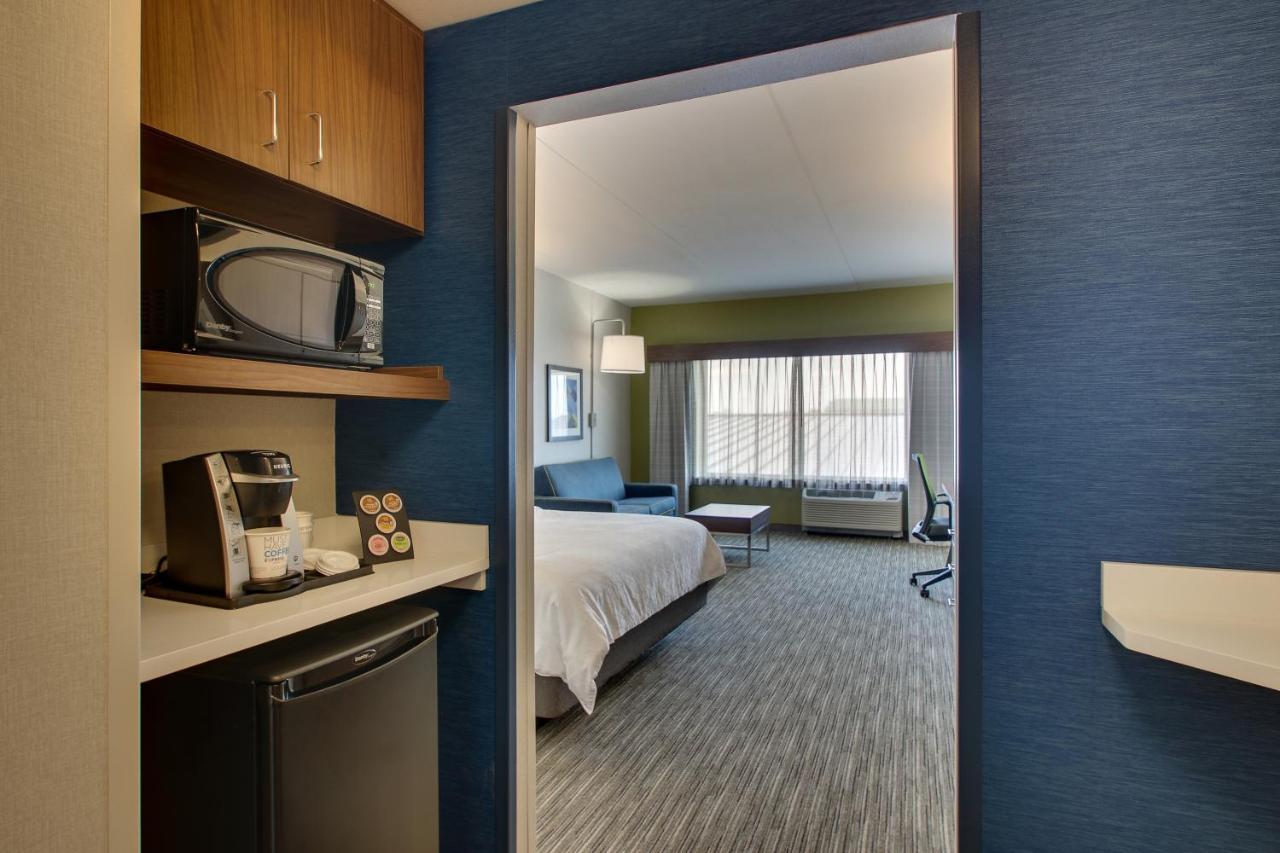 Holiday Inn Express & Suites Findlay North By Ihg Exterior photo