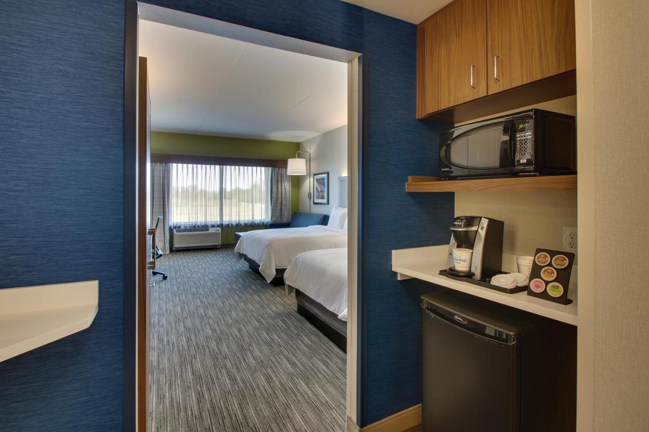 Holiday Inn Express & Suites Findlay North By Ihg Exterior photo